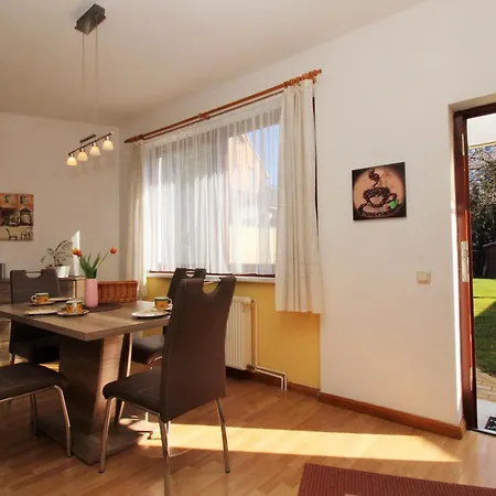 Haus Birkentraum 4 *